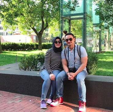 Ini Dia Penyebab Zumi Zola Digugat Cerai Istri