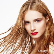 Masih Takut ke Salon? Coba 5 Cat Rambut Murah dan Berkualitas Ini di Rumah!