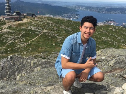 7 Potret Alvy Xavier, Putra Ganteng Susi Pudjiastuti yang Jarang Terekpose
