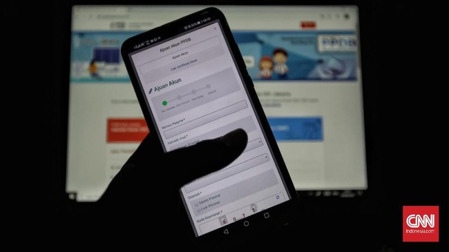 Ombudsman Jakarta Raya menyebut pihak Disdik DKI Jakarta kurang mitigasi terkait persoalan pelaksanaan Penerimaan Peserta Didik Baru (PPDB) 2022.