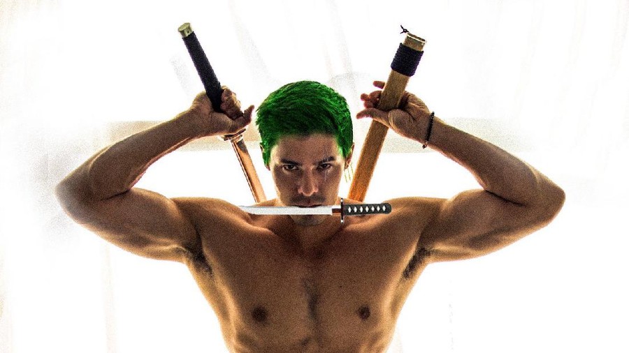 Lewis Tan jadi Roronoa Zoro Lewis Tan jadi Roronoa Zoro