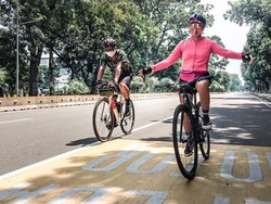 Pengalaman Gowes ke Bali, Nirina-Ernest Coklat Bagi Tips Rawat Sepeda