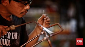 FOTO: Sepeda Kargo Siasat Genjot Ekonomi di Tengah Corona