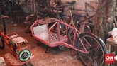 Sepeda Kargo Siasat Genjot Ekonomi Sepeda kargo, begitu beberapa orang menyebutnya. Ini seperti sepeda yang dikombinasikan dengan bak terbuka pada mobil niaga. Kamis (25/6/2020). CNN Indonesia/Andry Novelino
