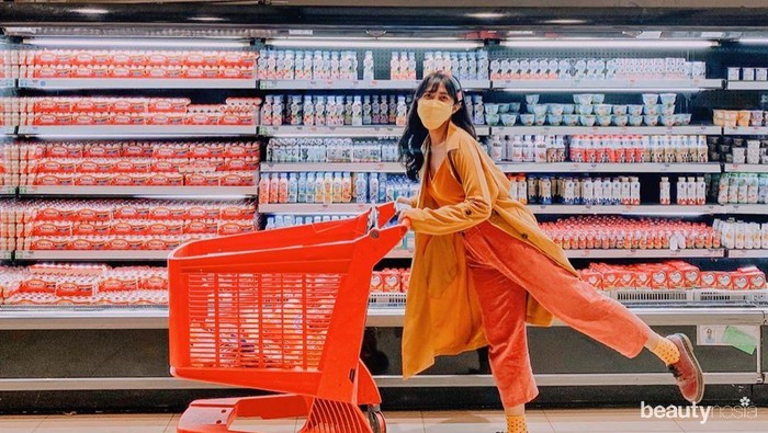 Stylish! 5 Gaya Influencer Berbelanja di Masa New Normal