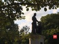VIDEO: Demonstran AS Desak Turunkan Patung Abraham Lincoln