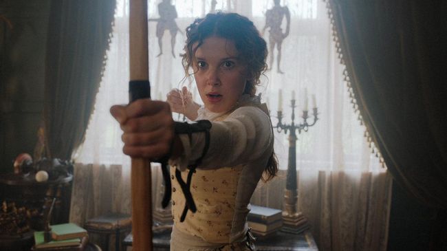 Millie Bobby Brown tak menyangka film Enola Holmes mendulang kesuksesan besar hingga Blake Lively mengirim pesan kepada sang aktris.