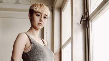 img-title Cerai dari Reza SMASH, Fabiola Asyik Pamer Foto Vulgar Hanya Pakai Bra