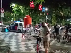 Ratusan Peserta Ajakan Gowes Nyante Ing Dhalu di Surabaya Dibubarkan Polisi