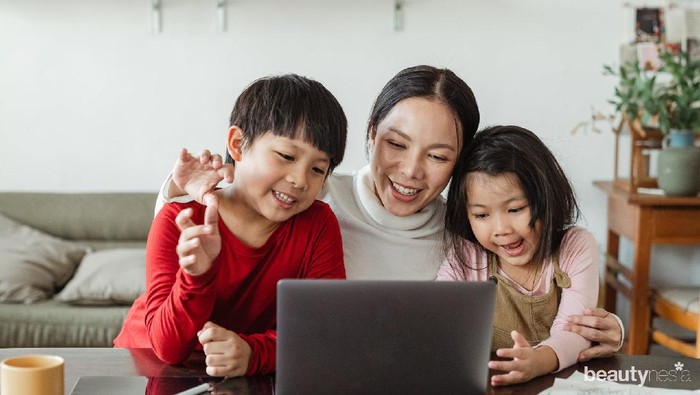 Mengatasi Anak yang Terlanjur Kecanduan Gagdet