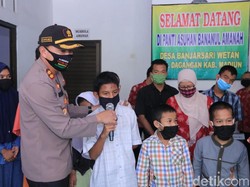 Saat Polisi Ajak Anak SLB Madiun Sambut New Normal