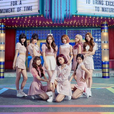 Lirik Lagu Make You Happy - NiziU