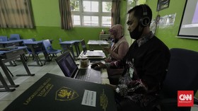 BKN Pastikan Tak Alihkan Guru PNS Jadi Pegawai Kontrak