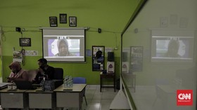 Kemendikbud Beri Siswa-Guru Akun Digital untuk Belajar Online