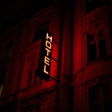 Beda Hotel Syariah dan Konvensional, Ternyata Dilihat dari...