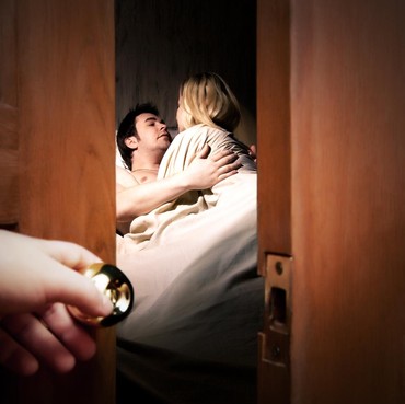 Suami Ini Pakai Spreadsheet Excel untuk Berselingkuh