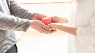 Sinting, Pria Ini Ingin Istri Selingkuh dan Bercinta dengan Pria Lain