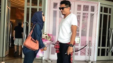 img-title Soroti Lathi Challenge Rusak Akidah, Engku Emran Diserbu Netizen