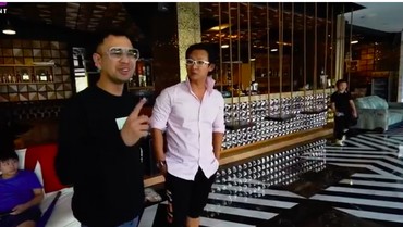 img-title Wow! Fransen Susanto Kasih 2 Mobil Mewah Rp13 Miliar ke Raffi Ahmad