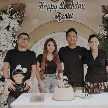 Tak Dihadiri Krisdayanti, Ini 6 Foto Kemeriahan Ultah Azriel ke-20