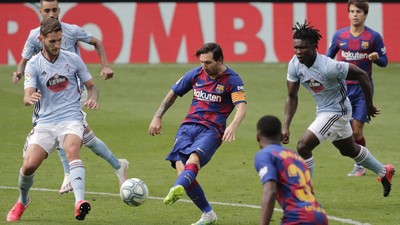 img-title Barcelona Buka Jalur bagi Madrid dan Pesan Emosional Gerrard