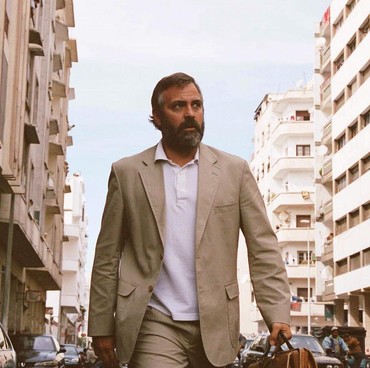 Kisah Pilu George Clooney Kecelakaan Motor Malah Difoto Bukan Ditolong