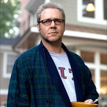 Russell Crowe Turun 28 Kilogram Setelah Stop Alkohol, Kini Tampil Lebih Bugar