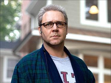 Russell Crowe Turun 28 Kilogram Setelah Stop Alkohol, Kini Tampil Lebih Bugar