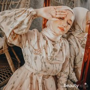 Putuskan Berhijab, Ini 6 Gaya OOTD Ana Octarina yang Tetap Stylish