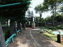 Taman Barito (Taman Ayodya): Lokasi, Jam Operasional, Tiket, dan Fasilitasnya