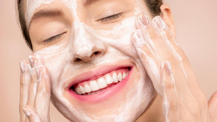 Hypoallergenic, 5 Rekomendasi Facial Wash untuk Kulit Super Sensitif
