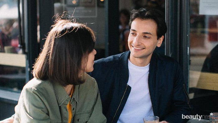 Hindari Zonk Saat Kencan Buta, Berikut 4 Tips Pilih Gebetan Via Tinder!