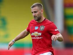 Luke Shaw Jimat Setan Merah