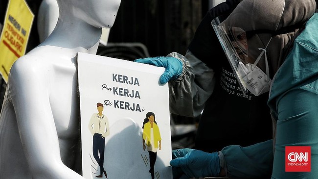 Kemenaker menyatakan 10 materi yang termuat dalam klaster ketenagakerjaan RUU Cipta Kerja antara lain menyangkut masalah PHK dan tenaga kerja asing.