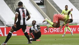 FOTO: Manchester City Lolos, Semifinal Piala FA Panas