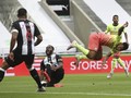 FOTO: Manchester City Lolos, Semifinal Piala FA Panas