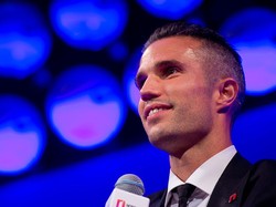 Robin van Persie Sapa Fans di Indonesia