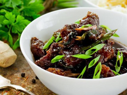 Resep Semur Lidah Sapi, Kenyal Dagingnya Bikin Nagih