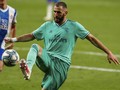 Benzema Panen Pujian karena Aksi Umpan Tumit di Laga Madrid