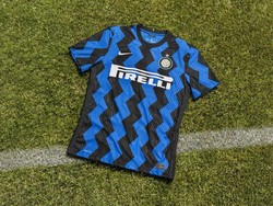 Ini Jersey Kandang Inter Milan Musim Depan, Motifnya Zig-Zag
