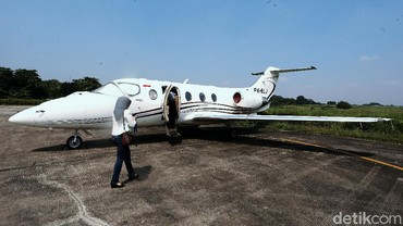 Ngenes, Selebgram Pura-pura Naik Jet Pribadi Biar Disangka Liburan