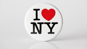 Desainer Pencipta Logo Ikonik 'I Love NY' Meninggal Dunia