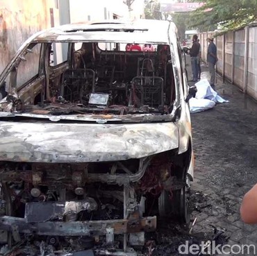 Pelaku Pembakaran Mobil Via Vallen Diduga Alami Gangguan Jiwa