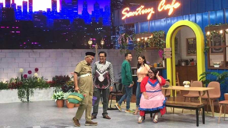 Santuy Malam Trans TV