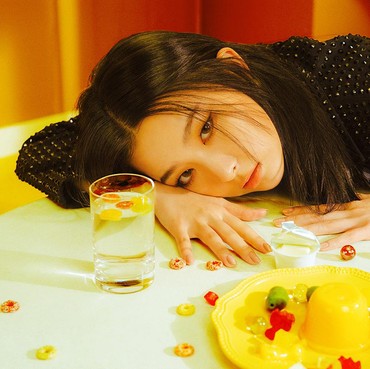 Pria Ini Sebabkan Air Mata Seulgi  Red Velvet Tumpah di Depan Kamera