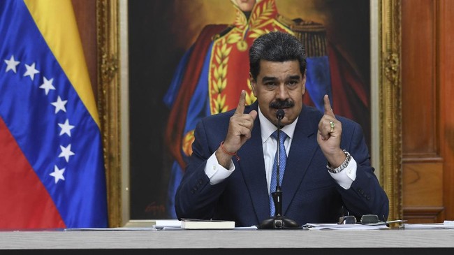 Penggerebekan Aneh: AS Menyita Pesawat Presiden Venezuela Nicolás Maduro