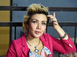Cerai dari Galih Ginanjar, Kumalasari Pacari Bule yang Nggak Mau Makan Lele