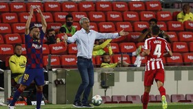 Ayah Griezmann pada Setien: Anda Cuma Penumpang di Barcelona