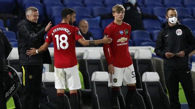 Man Utd mengalami dilema jelang lawan Real Sociedad di leg kedua 32 besar Liga Europa karena sudah dinanti Chelsea pada akhir pekan.