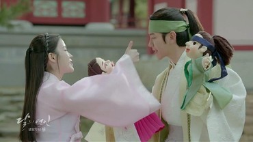 img-title Baekhyun EXO Follow IG IU, Penggemar Langsung Tagih Ini